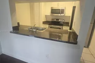 9808 Hammocks Blvd, Miami, FL 33196 - Photo 36