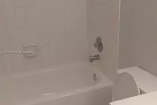 9810 Hammocks Blvd, Miami, FL 33196 - Photo 20