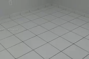 9810 Hammocks Blvd, Miami, FL 33196 - Photo 6