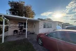 729 SW 5th Ct, Hallandale Beach, FL 33009 - Photo 1