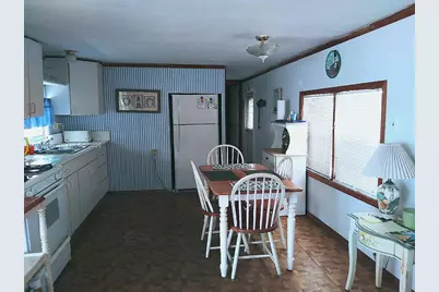261 Burgundy Dr, Tavernier, FL 33070 - Photo 4