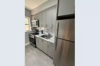 [Address not provided], Miami, FL 33135 - Photo 4