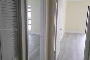 6699 Racquet Club Dr, Lauderhill, FL 33319 - Photo 10