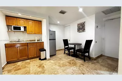 999 Brickell Bay Dr #303, Miami, FL 33131 - Photo 4