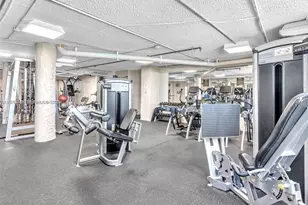 999 Brickell Bay Dr, Miami, FL 33131 - Photo 24