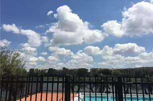 9688 Fontainebleau Blvd, Miami, FL 33172 - Photo 16
