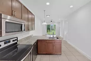 7651 N Pine Island Rd, Tamarac, FL 33321 - Photo 2