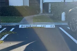 201 Lake Pointe Dr, Oakland Park, FL 33309 - Photo 22