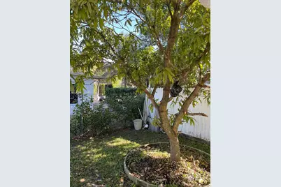 4481 NW 163rd St, Miami Gardens, FL 33054 - Photo 42