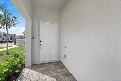 16228 SW 291st St, Homestead, FL 33033 - Photo 4