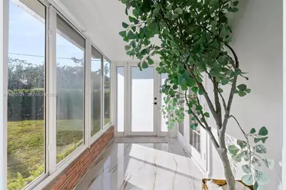 1001 NE 86th St, Miami, FL 33138 - Photo 6