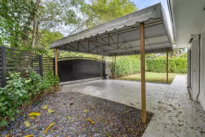 1001 NE 86th St, Miami, FL 33138 - Photo 34