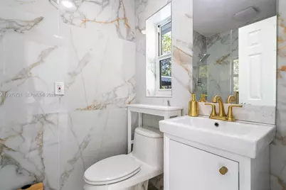 1001 NE 86th St, Miami, FL 33138 - Photo 26