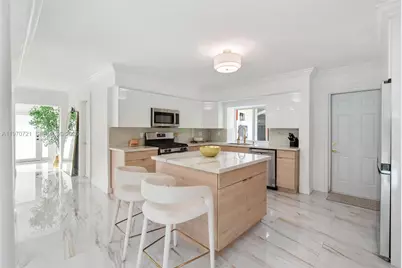 1001 NE 86th St, Miami, FL 33138 - Photo 18