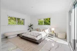 1001 NE 86th St, Miami, FL 33138 - Photo 24