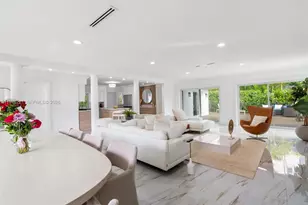 1001 NE 86th St, Miami, FL 33138 - Photo 10