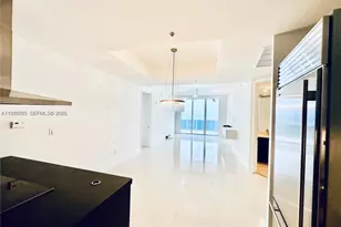 18201 Collins Ave, Sunny Isles Beach, FL 33160 - Photo 14