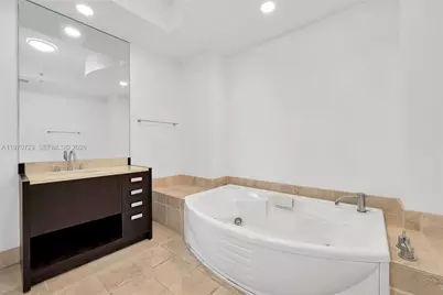 18201 Collins Ave #4808, Sunny Isles Beach, FL 33160 - Photo 36