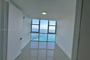 18201 Collins Ave, Sunny Isles Beach, FL 33160 - Photo 22