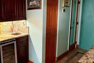 520 Brickell Key Dr, Miami, FL 33131 - Photo 12