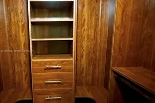 520 Brickell Key Dr, Miami, FL 33131 - Photo 8