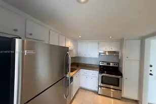 2761 Taft St, Hollywood, FL 33020 - Photo 8