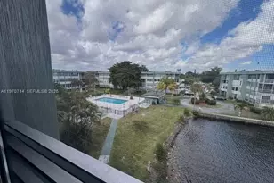 2761 Taft St, Hollywood, FL 33020 - Photo 20