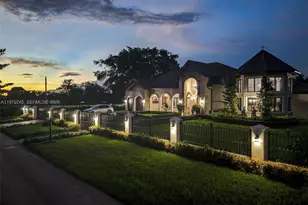 9815 SW 114th St, Miami, FL 33176 - Photo 4