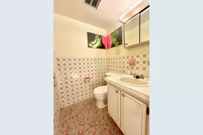 1658 Bay Rd #203, Miami Beach, FL 33139 - Photo 12