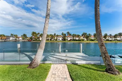 1525 Diplomat Pkwy, Hollywood, FL 33019 - Photo 38