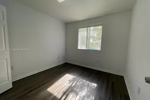 2744 SE 15th Pl, Homestead, FL 33035 - Photo 10