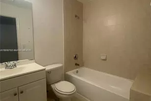 2744 SE 15th Pl, Homestead, FL 33035 - Photo 14