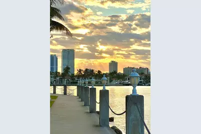 2910 Point East Dr #M511, Aventura, FL 33160 - Photo 14