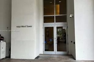 1050 Brickell Ave, Miami, FL 33131 - Photo 2