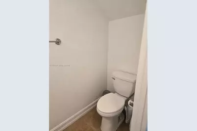 7985 NW 8th St #100A, Miami, FL 33126 - Photo 22