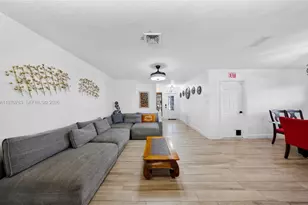 911 N Park Rd, Hollywood, FL 33021 - Photo 8