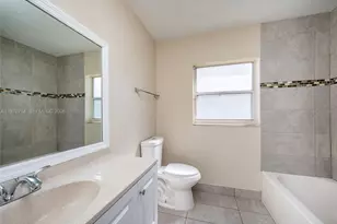 210 SW 98th Terrace, Pembroke Pines, FL 33025 - Photo 28