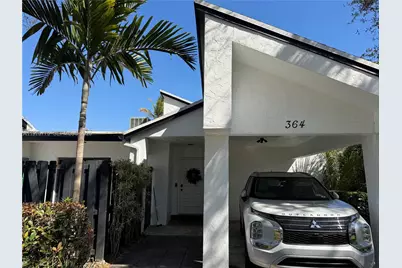 364 Fairway Cir #42, Weston, FL 33326 - Photo 1