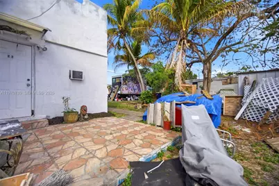 224 SW 14th St, Dania Beach, FL 33004 - Photo 24