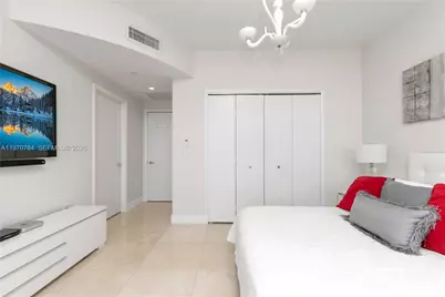 17121 Collins Ave #2905, Sunny Isles Beach, FL 33160 - Photo 10