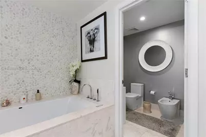 17121 Collins Ave #2905, Sunny Isles Beach, FL 33160 - Photo 32