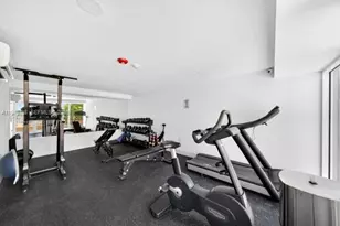 7928 West Dr, North Bay Village, FL 33141 - Photo 8