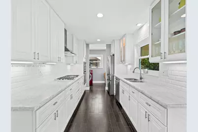 4231 NE 16th Ave, Oakland Park, FL 33334 - Photo 10