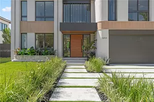 5854 SW 30th St, Miami, FL 33155 - Photo 4