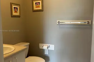 6928 SW 39th St, Davie, FL 33314 - Photo 12