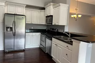 6928 SW 39th St, Davie, FL 33314 - Photo 2