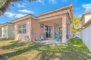 3736 NE 9th Ct, Homestead, FL 33033 - Photo 20