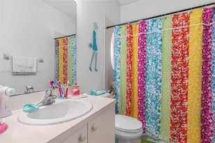 3736 NE 9th Ct, Homestead, FL 33033 - Photo 18