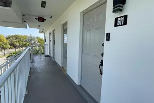 5102 NW 36th St, Lauderdale Lakes, FL 33319 - Photo 4