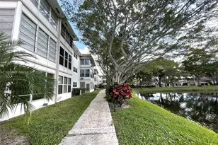 5102 NW 36th St, Lauderdale Lakes, FL 33319 - Photo 20